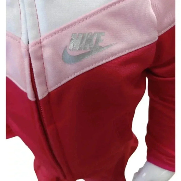 Nike Pink Track Jacket Size  9M - Picture 4 of 9